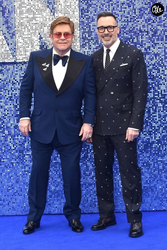 Sir Elton John, son mari David Furnish à la première du film "Rocketman" au cinéma Odeon Leicester Square à Londres, Royaume Uni, le 20 mai 2019. 

Backgrid UK/ Bestimage
