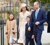 Cette année, la messe était marquée par le retour de Kate Middleton, après s'être battue contre le cancer. 

Le prince William, Kate Middleton, la princesse Charlotte, le prince George et le prince Louis assistent à l'office annuel de Pâques à la chapelle Saint-Georges, dans l'enceinte du château de Windsor, le 5 avril 2026.

Photo : Dana Press / Bestimage