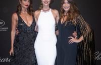 Helena Christensen, Eva Herzigova, Carla Bruni - Photocall du dîner "Chopard Universe 2025" à l'aéroport de Mandelieu lors du 78ème Festival International du Film de Cannes le 19 mars 2025.
