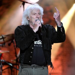 Exclusif - Hugues Auffray durant le deuxième jour d'enregistrement de l'émission de télévision "Nice Jazz Festival" au Théâtre de Verdure à Nice, le 25 juillet 2020.© Bruno Bebert / Bestimage