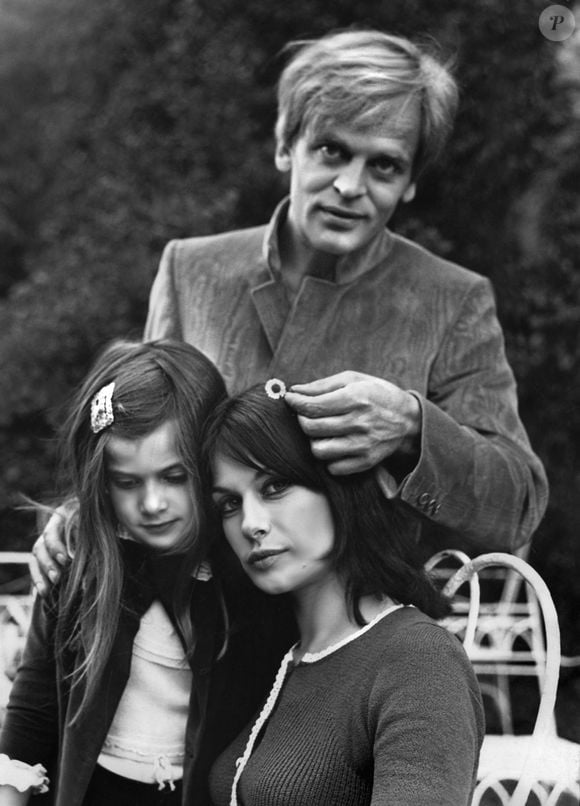 Nastassja Kinski, son père Klaus Kinski et sa mère Ruth chez eux à Rome, en Italie, au milieu des années 60. Photo by Picture Alliance/DPA/ABACAPRESS.COM