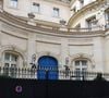 Il comprend une dizaine de chambres, une piscine ou encore un jardin

Le roi Mohammed VI du Maroc s'offre un hôtel particulier à 80 millions d'euros à Paris le 6 octobre 2020. ©Agence / Bestimage