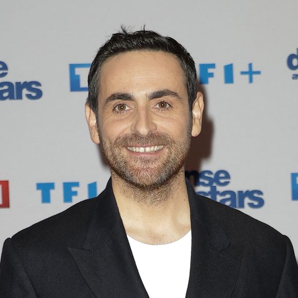 Et également ex-compagne et ex-collaboratrice de Camille Combal.

Camille Combal - Photocall de lancement de la saison 2026 de "Danse avec les stars" (DALS) au siège de TF1 à Boulogne-Billancourt le 18 décembre 2025. © Coadic Guirec/Bestimage