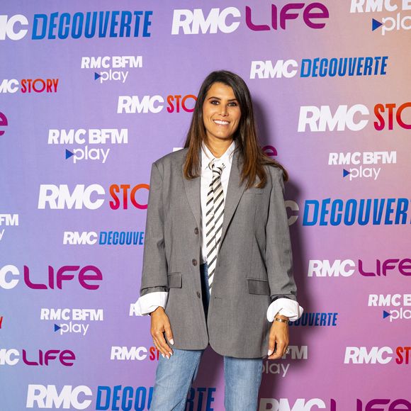 Mais d'évoquer aussi les raisons de ce choix : "Je n’ai aucun remords ni aucun regret mais je pense qu’aujourd’hui, j’ai envie de tester de nouvelles choses."

Karine Ferri lors de la conférence de presse de rentrée des chaînes du groupe RMC-BFM à Paris, le 17 septembre 2025. 
© Pierre Perusseau / Bestimage