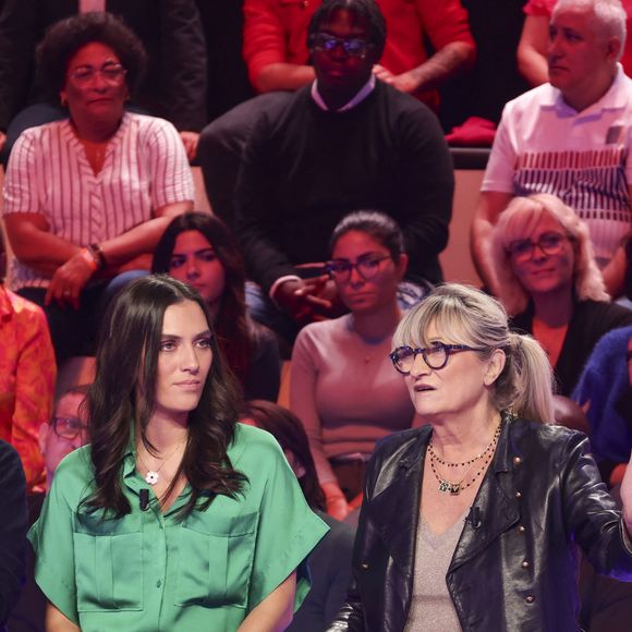 Exclusif - Laurent Fontaine, Shana Loustau, Christine Bravo, sur le plateau de  TBT9 présenté par C.Hanouna, et diffusé en direct sur W9, Paris, France, le 16 octobre 2025. © Jack Tribeca / Bestimage