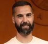 Benoît Paire, le tennisman au tempérament fougueux, a décidé de mettre fin à ses complexes capillaires. 

Benoît Paire au village lors des Internationaux de France de Tennis de Roland Garros. © Jacovides-Moreau / Bestimage