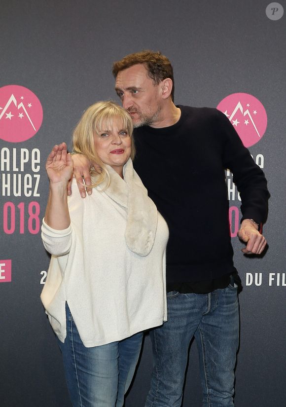 Isabelle Nanty, Jean-Paul Rouve lors de la présentation du film "Les Tuche 3 : Liberté, Égalité, FraterniTuche" de O.Baroux dans le cadre du 21ème Festival International du Film de Comédie de l'Alpe d'Huez le 19 janvier 2018.
© Dominique Jacovides / Bestimage