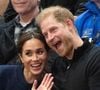 Il a confirmé avoir offert une photo encadrée de ses enfants à son père.

Le prince Harry, le duc de Sussex, Meghan la duchesse de Sussex assistent à une partie de basket-ball en fauteuil roulant au Centre des congrès de Vancouver pendant les Jeux Invictus 2025 à Vancouver, Canada, le 9 février 2025. © Hussein Zak/Splash News/ABACA