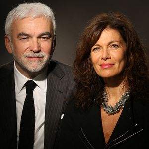 Depuis 10 ans, Pascal Praud partage sa vie avec Catherine Bancarel...

Pascal Praud et son épouse Catherine assistent à la cérémonie de clôture du 7ème Festival du Cinéma et de la Musique de Film à La Baule, France. Photo par Jerome Domine/ABACAPRESS.COM