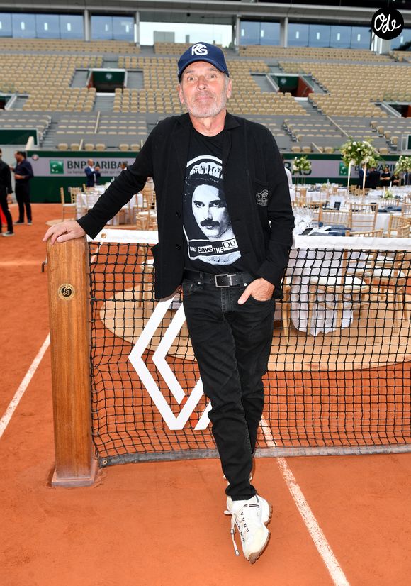 Laurent Baffie - 2ème édition du gala "Coeur Central" au profit de Terre d'Impact fonds de dotation de la FFT et de l'association "Fête le Mur "sur le Court Central Philippe Chatrier à Roland Garros, Paris le 28 juin 2023. © Veeren/Bestimage