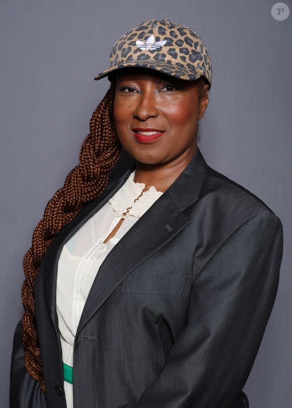 Elle a révélé dans son audition que cette dernière lui avait touché le sexe lors d'une soirée.

Nadège Beausson-Diagne lors du photocall du jury lors de la 33ème édition du festival international du film fantastique de Gérardmer le 28 janvier 2026. © Denis Guignebourg/Bestimage