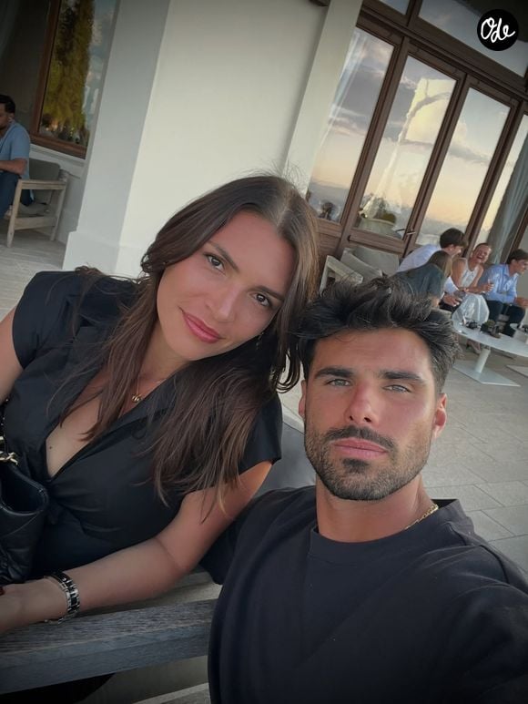 Le couple a deux enfants, Lino et Deva.

La journaliste Inès Lagdiri-Nastasi et son mari Ugo Nastasi.