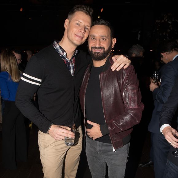 Il a expliqué sur X que ce nouveau décalage était lié aux ajustements de l’émission.

Exclusif - Matthieu Delormeau, Cyril Hanouna - Soirée d'anniversaire des 30 ans de TV Magazine au Pavillon des Champs-Elysées à Paris le 17 octobre 2017. © Tiziano Da Silva/Bestimage