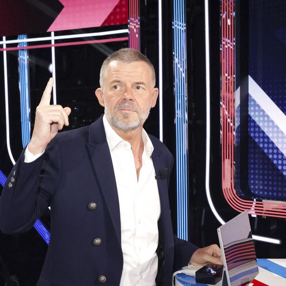 Exclusif - Eric Naulleau, sur le plateau de l’émission « Pascale, Eric, Yann et les autres » présentée par P. de la Tour du Pin et diffusée en direct sur C8, Paris, France, le 03 septembre 2024. © Jack Tribeca / Bestimage