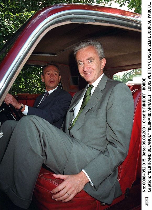 Bertrand Delanoe, Bernard Arnault - Défilé Louis Vuitton - 2e jour au parc de Bagatelle RINDOFF-BORDE / BESTIMAGE