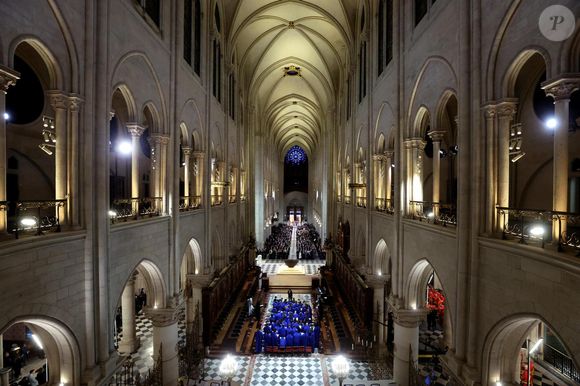 - Cérémonie de réouverture de la cathédrale Notre-Dame de Paris, le 7 décembre 2024. Joyau de l’art gothique, lieu de culte et de culture, symbole universel de la France et de son histoire, la cathédrale de Notre-Dame de Paris rouvre ses portes les 7 et 8 décembre, cinq ans après le terrible incendie qui l’avait ravagée le 15 avril 2019. 
© Dominique Jacovides / Bestimage