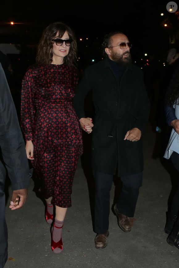 Valérie Lemercier et Mathias Kiss - Vogue Paris présente l'inauguration privée de l'exposition de Irving Penn lors de la mode prêt-à-porter Printemps/Eté 2018 à la Paris Fashion Week au Grand Palais à Paris, France, le 1er Octobre 2017. © CVS-Veeren/Bestimage