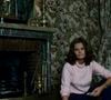 Cet écrin parisien reflète parfaitement l'art de vivre d'une actrice d'exception qui a marqué l'histoire du septième art. 

Archives - Rendez-vous avec Sophia LOREN chez elle, dans son appartement Avenue Georges V, à Paris. Novembre 1975
© Michel Ristroph via Bestimage