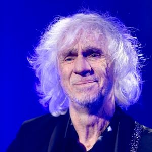 C'est au Vietnam que la famille a choisi de se ressourcer.

Exclusif - Louis Bertignac sur la scène du concert solidaire pour les enfants de la guerre "Ensemble à l'Olympia" à Paris présenté par EliseCare le 10 février 2025.

© Jack Tribeca / Pierre Perusseau / Bestimage