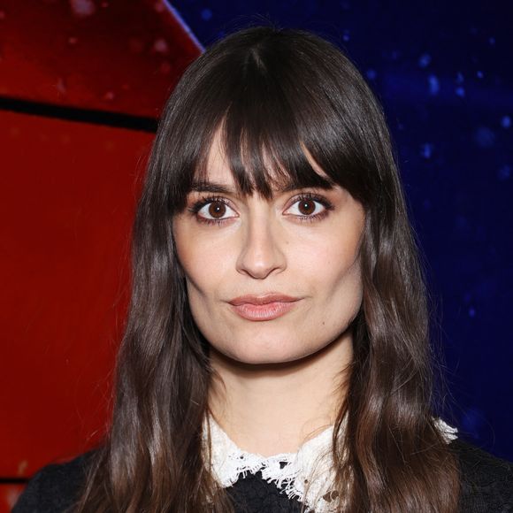 Clara Luciani à la première du film "Joli Joli" au cinéma UGC Ciné Cité Les Halles à Paris, le 3 décembre 2024. © Denis Guignebourg/Bestimage