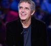 La natation est aujourd'hui son grand secret pour s'entretenir au quotidien.

Exclusif - Julien Clerc lors de l'enregistrement de l'émission "La Boîte à secrets", présentée par F.Bollaert et diffusée le 2 janvier 2026 sur France 3, dans les studios du Lendit à Saint-Denis, France, le 1er décembre 2025. © Cyril Moreau/Bestimage