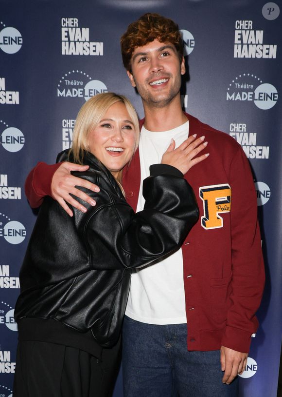 Bérengère Krief et Jessé Rémond Lacroix - Générale de la pièce "Cher Evan Hansen" au théâtre de la Madeleine à Paris le 8 octobre 2025. © Coadic Guirec/Bestimage