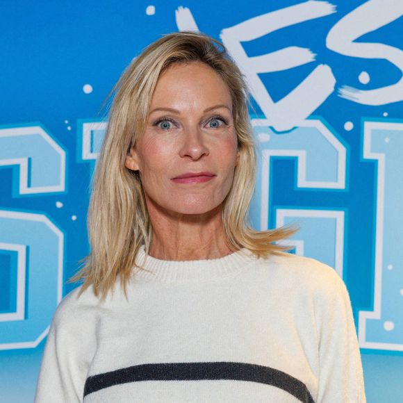 Rebecca Hampton assiste au photocall de la première de Les SEGPA Au Ski qui se tient au Wepler à Paris, France, le 18 décembre 2023. Photo par David Boyer/ABACAPRESS.COM