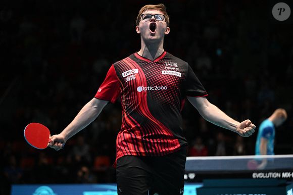 MONTREUX, Suisse - 8 FÉVRIER : Alexis Lebrun de France célébrant la victoire lors de la CCB Europe Top16 Cup Montreux à la Salle omnisports du Pierrier le 8 février 2026 à Montreux, Suisse. © Imago/PsnewZ/Bestimage