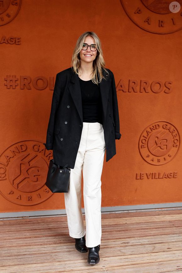 Laurence Arné au village lors des Internationaux de France de Tennis de Roland Garros 2025, à Paris, France, le 4 Juin 2025. © Jacovides-Moreau/Bestimage