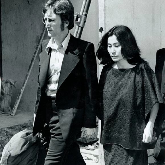 John Lennon et Yoko Ono - Archives sur le groupe de rock Britannique "The Beatles", mai 1971. © AGENCE / BESTIMAGE