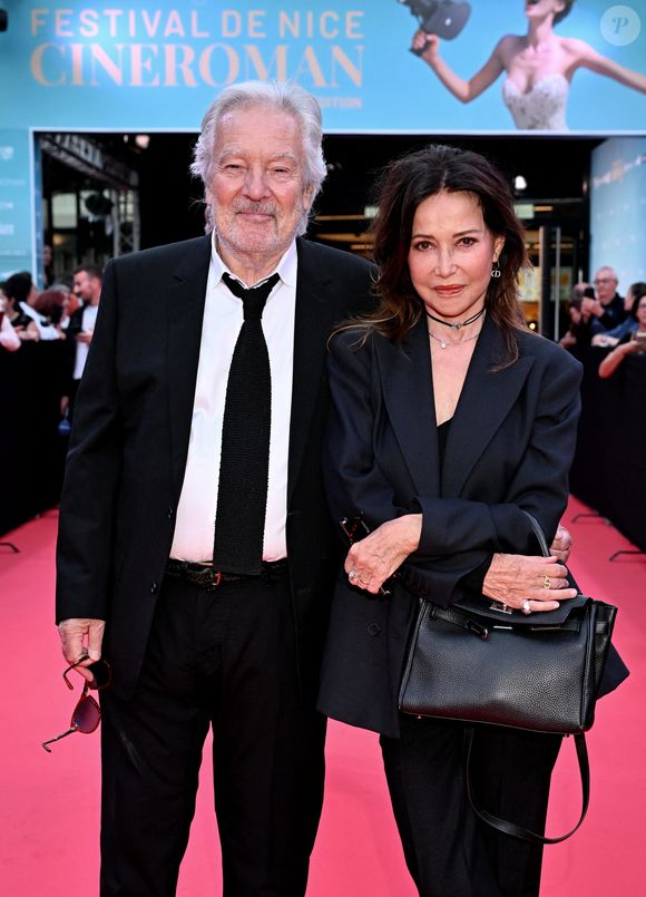 Les deux acteurs ont découvert plus tard le passé macabre et mystique de cette bâtisse.

Pierre Arditi et sa femme Evelyne Bouix - Tapis rouge de la soirée d'ouverture de la 7ème édition du festival Cineroman à Nice le 29 septembre 2025. © Dominique Jacovides - Bruno Bebert / Bestimage