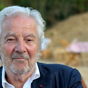Pierre Arditi prend la défense d'Alain Souchon !

Pierre Arditi durant la soirée d'ouverture de la troisième édition des Théâtrales d'Eze à l'oppidum du Col d'Eze © Bruno Bebert / Bestimage