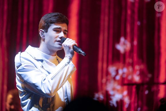 Sur Instagram, au cours du week-end, il vient d'ailleurs d'annoncer son nouveau projet qui l'emmène à l'autre bout du monde.

Axel Marbeuf lors du concert de la Star Academy à Lyon, France, le 15 mars 2024. © Sandrine Thesillat/Panoramic/Bestimage