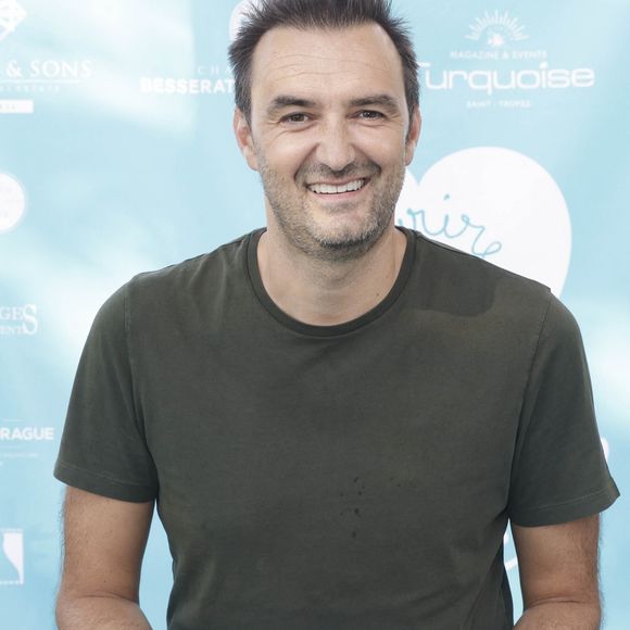 En 2020, "Capital" avait avancé la somme de 10 millions d'euros !

Cyril Lignac lors d'un tournoi de pétanque  place des Lices organisé par le magazine Turquoise pour l'association Sourire à la vie à Saint-Tropez le 10 août 2022.

© Jack Tribeca / Bestimage
