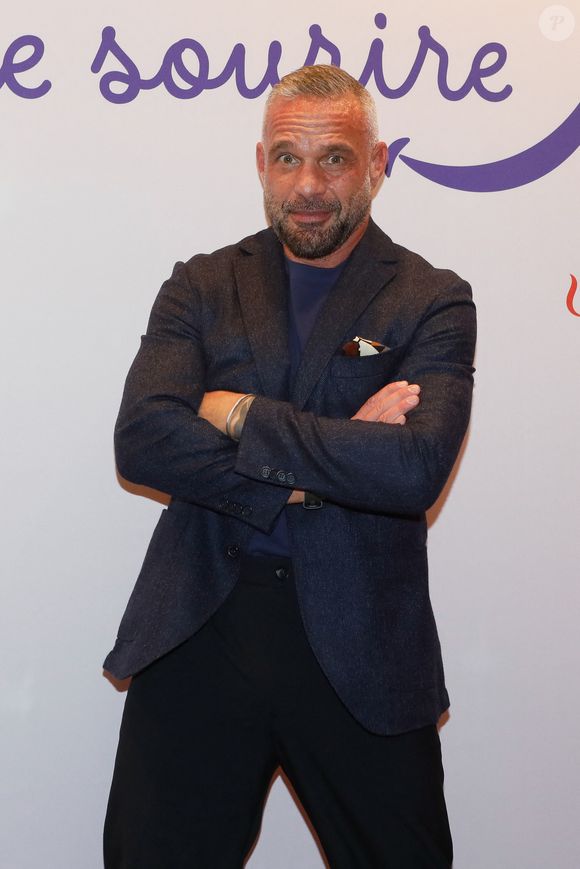 Philippe Bas - Avant-première du clip "Je garde le sourire" réalisé pour l’Association Laurette Fugain dans le cadre de sa nouvelle campagne de sensibilisation au cinéma Mac Mahon à Paris le 15 octobre 2024. Ce clip met en scène les mots de C. Lellouche, interprétés par des enfants hospitalisés entourés d’une quinzaine de personnalités. © Christophe Clovis / Bestimage
