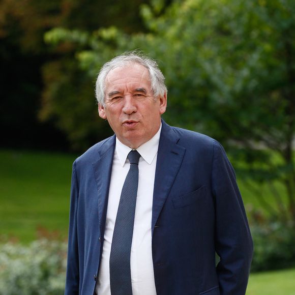 François Bayrou, président du Modem - Le président de la République française E.Macron reçoit les représentants du camp présidentiel à l'Elysée, le 23 août 2024, en vue de nommer le Premier ministre. Le chef de l'Etat doit recevoir les 23 et 26 août 2024 les leaders des formations politiques, avant de désigner le nouveau chef du gouvernement. 
© Christophe Clovis / Bestimage