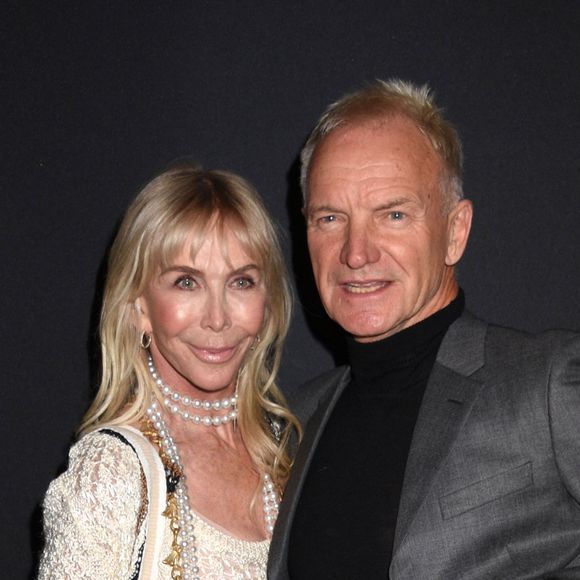 "Mes enfants doivent travailler (...) Les gens font des suppositions. Ils pensent que mes enfants sont nés avec une cuillère en argent dans la bouche, mais ce n'est pas le cas", a-t-il confié au "Mail on Sunday". 

Trudie Styler et Sting - Les célébrités à la soirée Wayuu Taya Foundation's 20th Anniversary Gala à New York, le 30 octobre 2023. © WALTER / BESTIMAGE