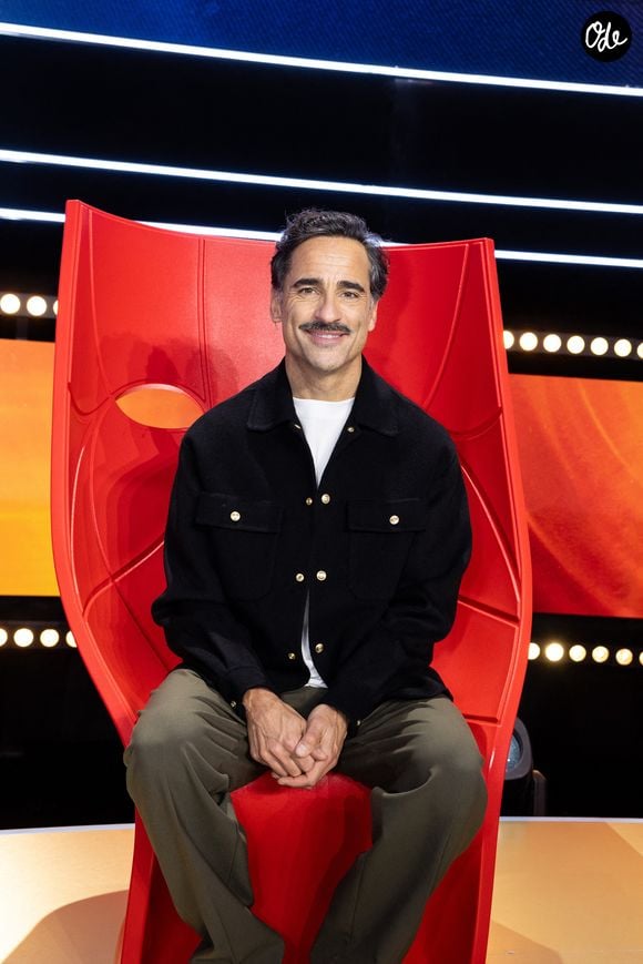 Exclusif - Florent Peyre en backstage de l'enregistrement de l'émission "Qui Ment?" présentée par B.Guillon et diffusée le le 23 juillet 2026 sur France 2, à Saint-Denis, Seine Daint-Denis, France, le 24 novembre 2025. © Jeremy Melloul/Bestimage