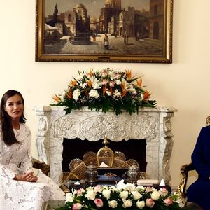 La reine Letizia d'Espagne participe à une réunion avec la première dame Entissar Amer le 17 septembre 2025 au Caire, en Égypte. © Andrews Archie/ABACA