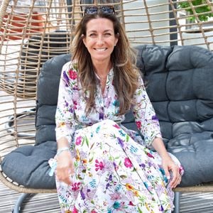 Tout comme son petit village du Morbihan où elle se rend chaque année pour retrouver ses proches.

Exclusif - Anne-Claire Coudray - Célébrités aux Internationaux de France de Tennis de Roland Garros 2023 - Jour 13 à Paris le 09 Juin 2023.

© Bertrand Rindoff / Bestimage