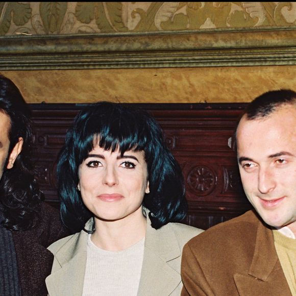 Il expliquait finalement la fin de leur histoire ainsi : "On a rompu, tout le monde croit que c’est moi qui suis parti alors que c’est elle"

Archives : Liane Foly et André Manoukian à Paris aux Oscars de la chanson française, le 1er mai 1993 © CHARRIAU / BESTIMAGE