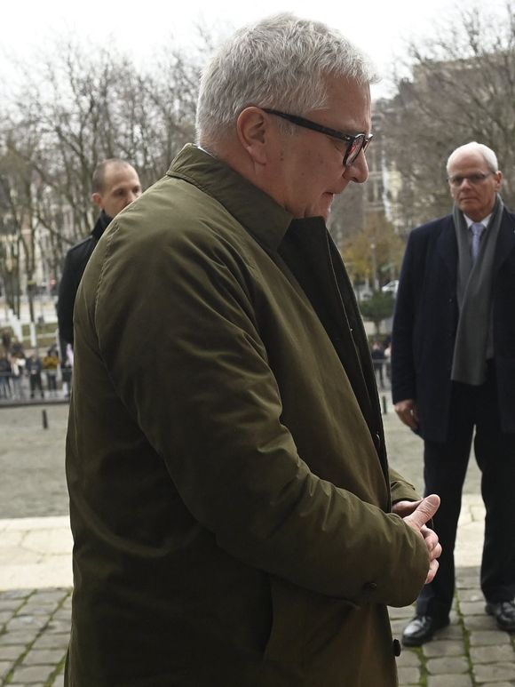 Le prince Laurent - La famille royale de Belgique arrive au Te Deum à l'occasion du King's Day à Bruxelles le 15 novembre 2024. © Photonews / Bestimage