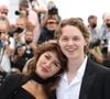 C'est sa fille Mercedes qui a annoncé la triste nouvelle
Mercedes Kilmer et son frère Jack (habillés en Céline), les enfants de Val Kilmer au photocall du film Val lors du 74ème festival international du film de Cannes le 7 juillet 2021
© Borde / Jacovides / Moreau / Bestimage