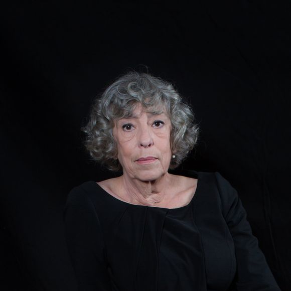 Anémone - Studio - Spectacle "Elles se croient toutes Joly" en hommage à Sylvie Joly, mis en scène par Pierre Palmade, au théâtre de Paris dans le 9ème arrondissement à Paris, le 26 octobre 2015, qui sera diffusé le 15 janvier 2016 sur France 3. © Dominique Jacovides - Romuald Meigneux / Bestimage