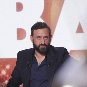 Exclusif - Cyril Hanouna sur le plateau de l'émission "Touche pas à mon poste" (TPMP) diffusée en direct sur C8 le 17 décembre 2024.

© Jack Tribeca / Bestimage