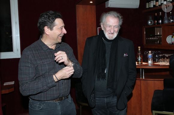 Exclusif - Laurent Gerra et Eddy Mitchell au spectacle "Laurent Gerra se met à table !" au Casino de Paris le 19 décembre 2024.

© Bertrand Rindoff / Bestimage