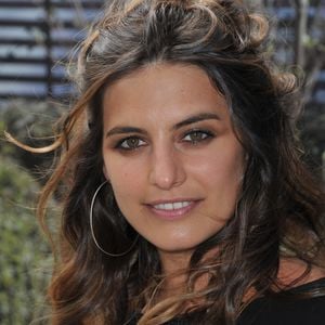 Que pense Laetitia Milot de la déprogrammation du feuilleton "Nouveau Jour" dans lequel elle a joué ?

Laetitia Milot assiste aux Internationaux de France de Tennis à Roland Garros à Paris, France. Photo par Christophe Guibbaud/ABACAPRESS.COM