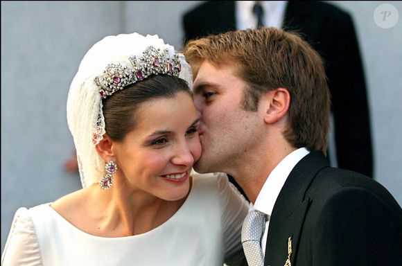Clotilde Courau et le prince Emmanuel-Philibert de Savoie se sont mariés à la basilique Sainte-Marie-des-Anges-et-des-Martyrs à Rome, le 25 septembre 2003. © Bestimage
