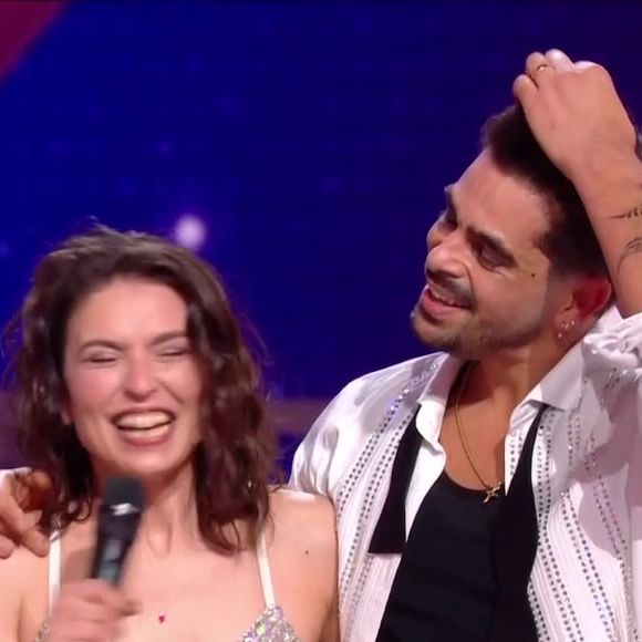 Lucie Bernardoni et Christophe Licata sur le plateau de Danse avec les stars le 30 janvier 2026. Capture d'écran/TF1