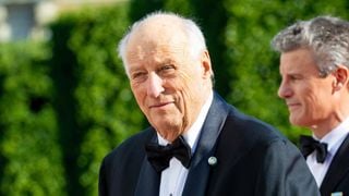 "Très grave" : l'état du roi Harald de Norvège préoccupe la famille royale, le prince Haakon annule ses engagements
